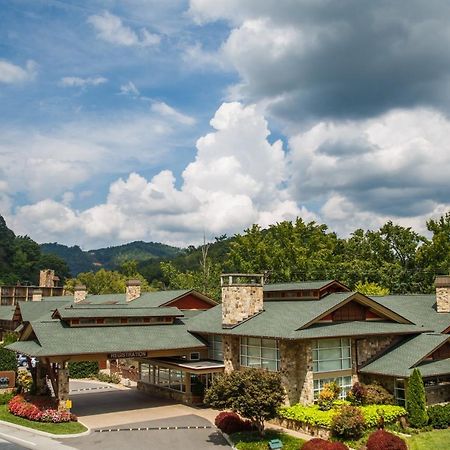 Greystone Lodge On The River Gatlinburg Exterior photo